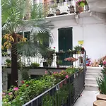 بيت ضيافة La Casa Di Daniele 3*